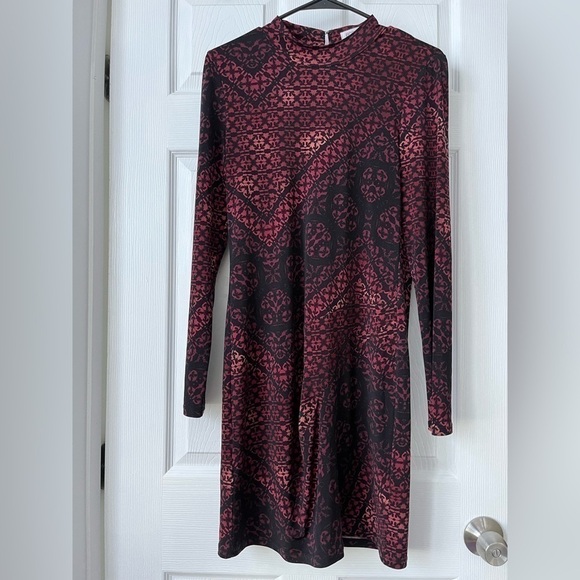 Bcbg Generation Womens  Dress Mock Neck Long Sleeve Black Red M - Picture 11 of 11